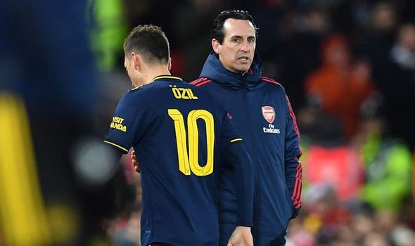 Ozil’s Substitution Against Liverpool